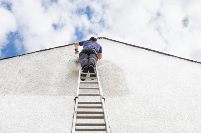 Peinture extérieure à Faye-l'Abbesse — façades et ravalement